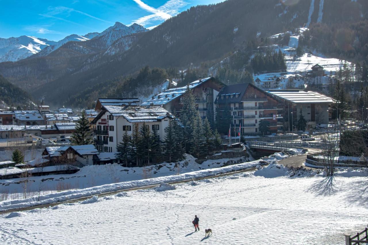 Casa Per Ferie Beatorosaz Hotel Cesana Torinese Kültér fotó