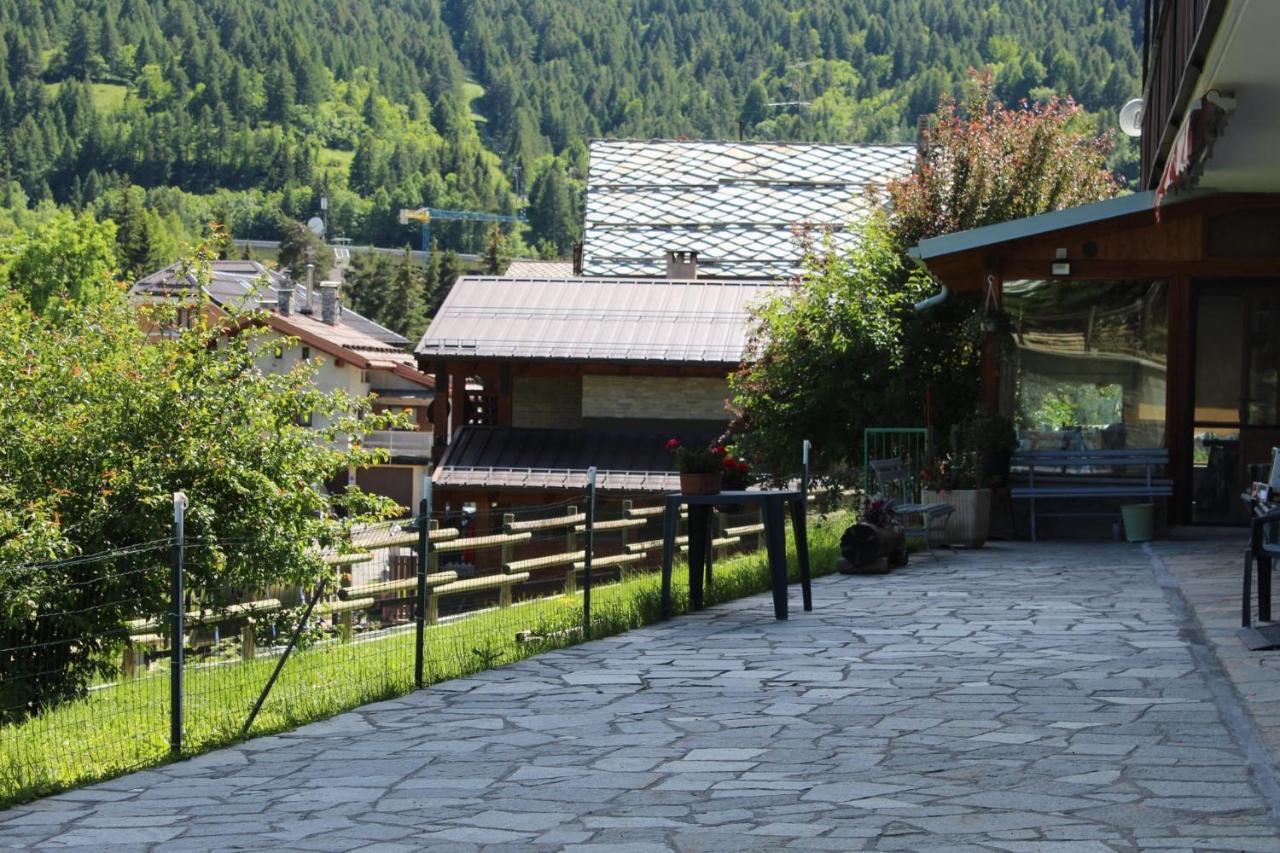Casa Per Ferie Beatorosaz Hotel Cesana Torinese Kültér fotó
